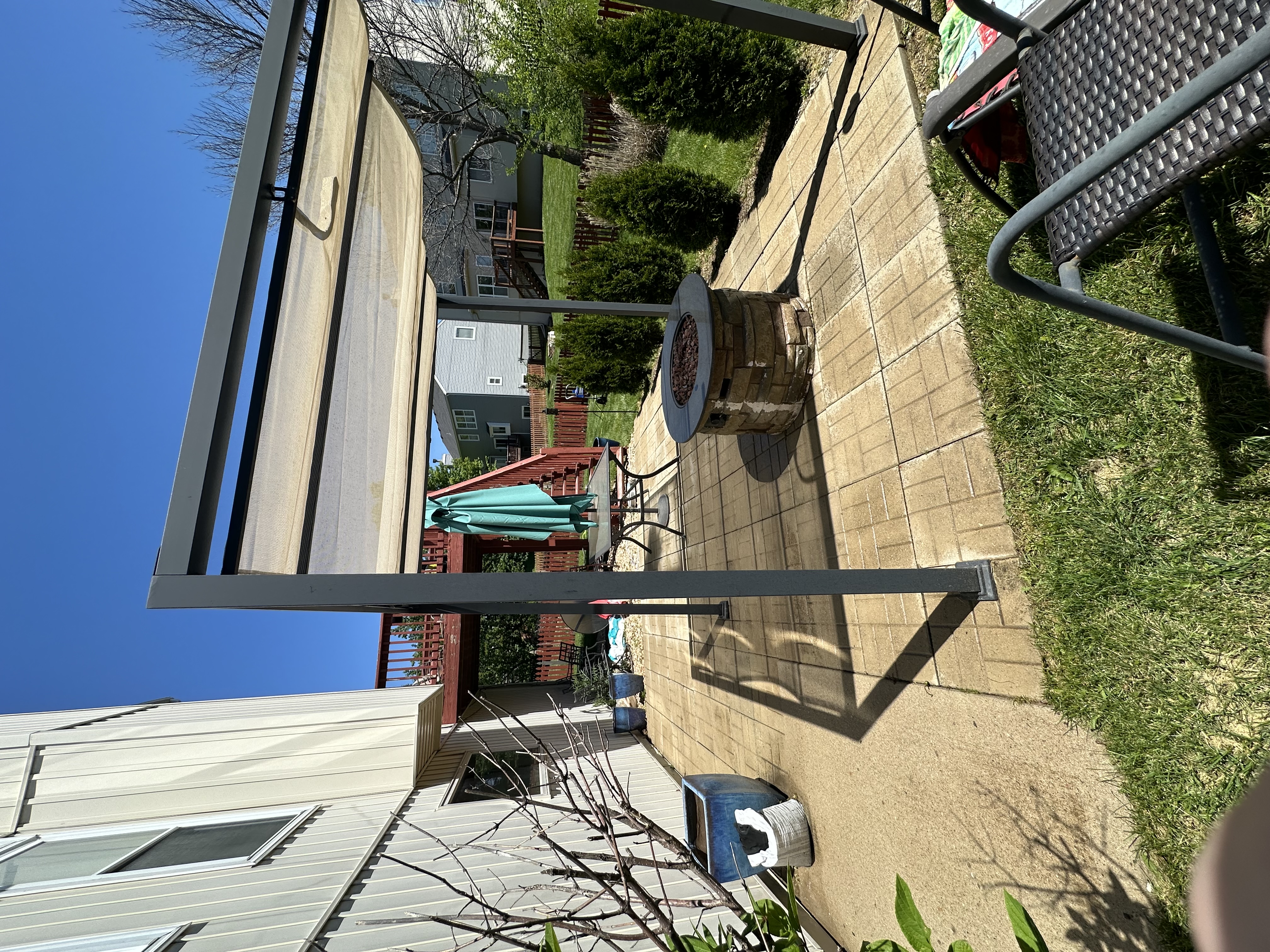Professional pressure washing service